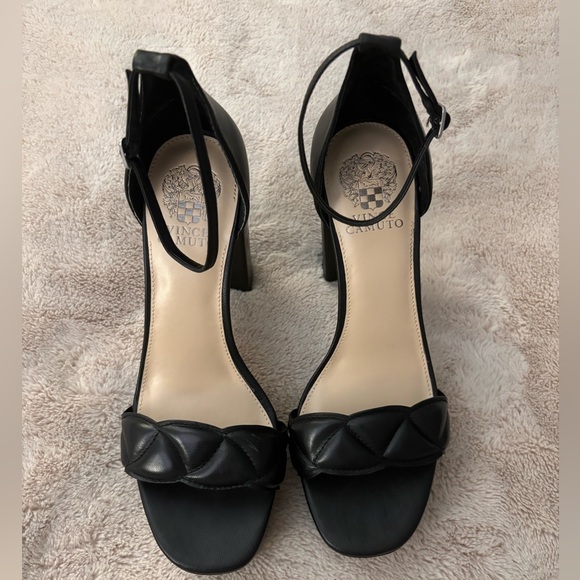 Vince Camuto platform sandals - Picture 2 of 8
